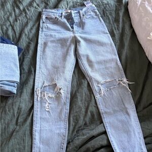 Levi’s Light Blue Distressed Women Jeans